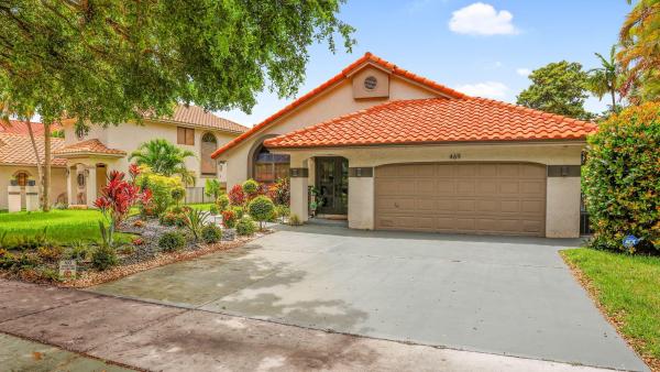 Starlight Cove, 469 NW 38th Ave, Deerfield Beach, Florida 33442, image 1