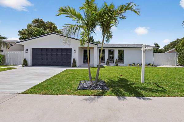 Boca Raton Square, 1780 SW 9th St, Boca Raton, Florida 33486, image 1