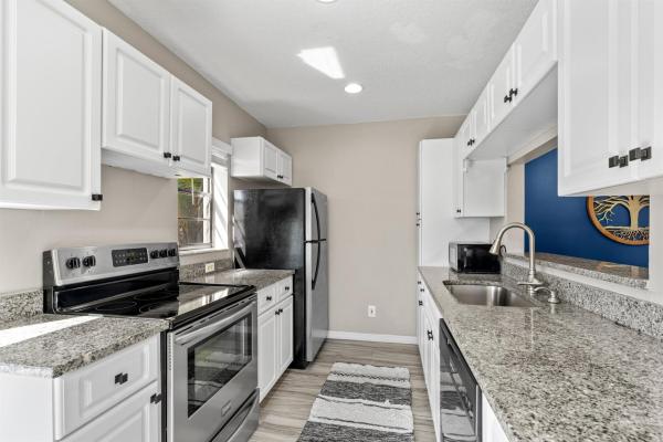 Seaway Patio Villas, 193 SE 1st Cir #6b, Boynton Beach, Florida 33435, image 1