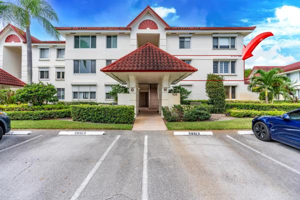 Half Moon Bay, 106 Half Moon Cir #H2, Hypoluxo, Florida 33462, image 1