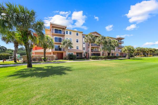 Linkside At Gator Trace, 4190 Gator Greens Way #25, Fort Pierce, Florida 34982, image 1
