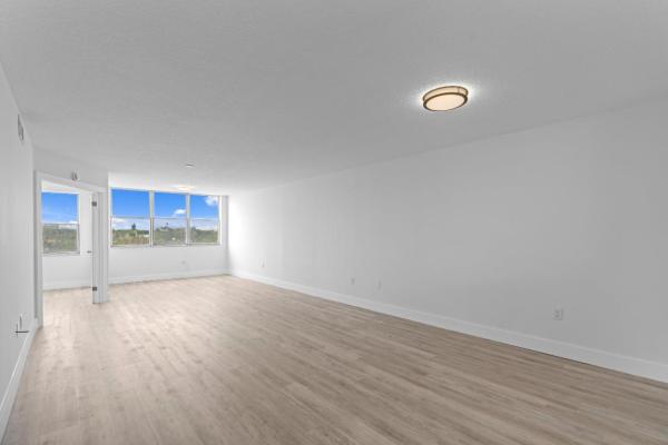 Sunrise Lakes 4, 10346 NW 24th Pl #301, Sunrise, Florida 33322, image 1