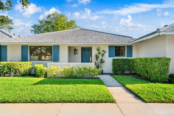 Club Cottages, 615 Club Dr, Palm Beach Gardens, Florida 33418, image 1
