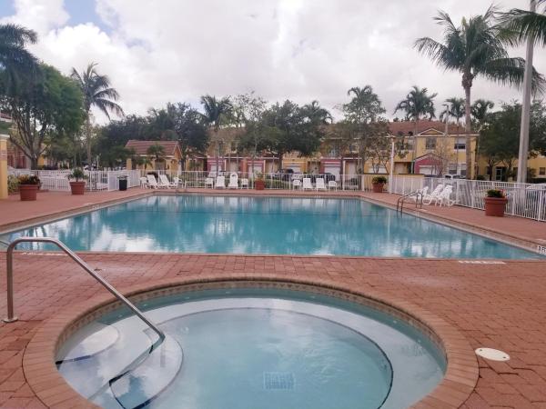 1113 Shoma Dr, Royal Palm Beach, Florida 33414, image 1