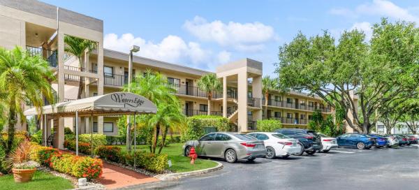 Watersedge At Lakes Of Delray, 15324 Lakes Of Delray Blvd #210, Delray Beach, Florida 33484, image 1