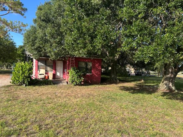 Garden City Farms, 902 Angle Rd, Fort Pierce, Florida 34950, image 1