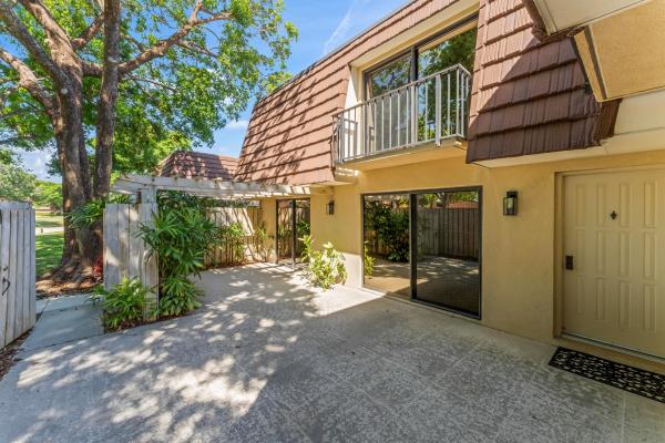 Garden Lakes, 1204 12th Ln, Palm Beach Gardens, Florida 33418, image 1