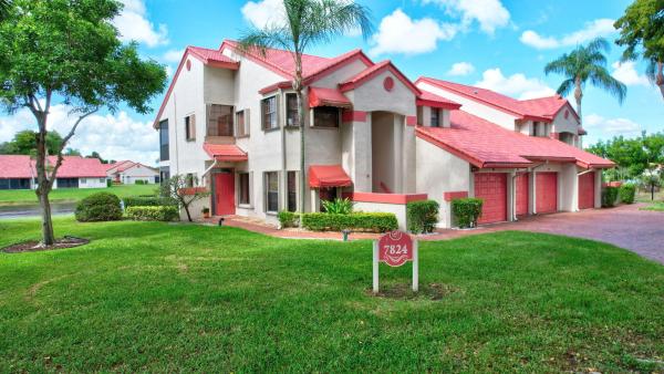 The Lexington Club Villas, 7824 Lexington Club Blvd #A, Delray Beach, Florida 33446, image 1