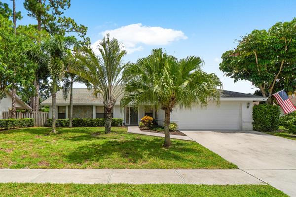 Sugar Pond Manor, 13559 Exotica Ln, Wellington, Florida 33414, image 1