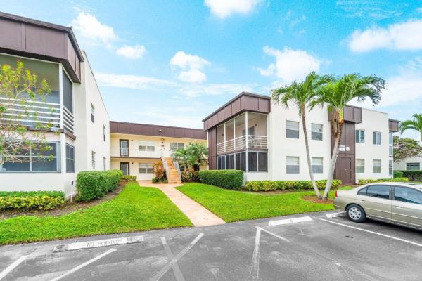 Normandy At Kings Point, 715 Normandy O Ln #715, Delray Beach, Florida 33484, image 1