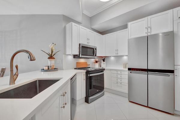 Casa Costa, 450 N Federal Hwy #Ph01, Boynton Beach, Florida 33435, image 1