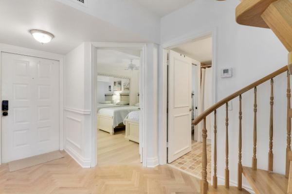 Bay Colony, 543 Bay Colony Dr N, Juno Beach, Florida 33408, image 1