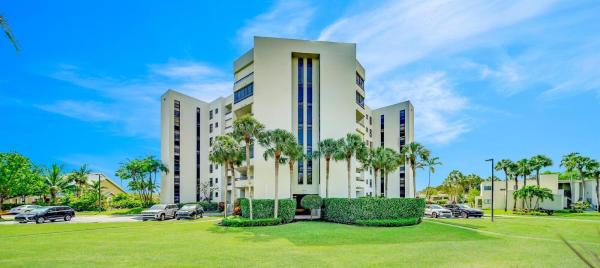 La Costa Del Mar, 6372 La Costa Dr #306, Boca Raton, Florida 33433, image 1