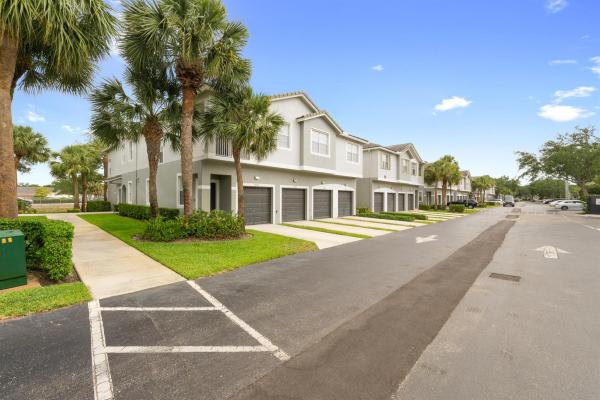 3030 Grandiflora Dr, Greenacres, Florida 33467, image 1