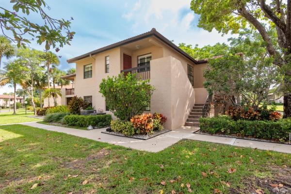 The Pines Of Boca Lago, 9265 Vista Del Lago #D, Boca Raton, Florida 33428, image 1