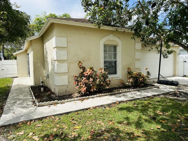 Foxhall, 5165 Foxhall Pl, West Palm Beach, Florida 33417, image 1