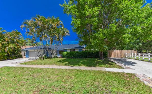 Greenview Shores 1 Of Wellington, 13442 Northumberland Cir, Wellington, Florida 33414, image 1