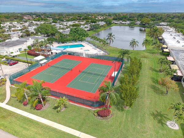 Town Villas At Moon Lake, 18900 Stewart Cir #7, Boca Raton, Florida 33496, image 1