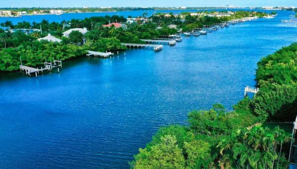 Southgate, 3605 S Ocean Blvd #318, South Palm Beach, Florida 33480, image 1