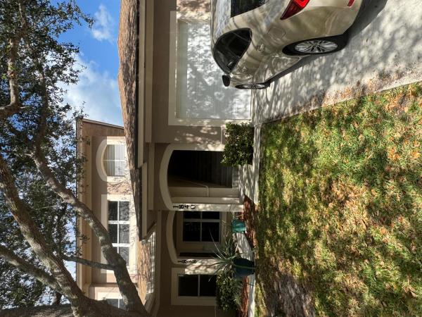 The Lakes At The Savannah, 1840 S Dovetail Dr, Fort Pierce, Florida 34982, image 1