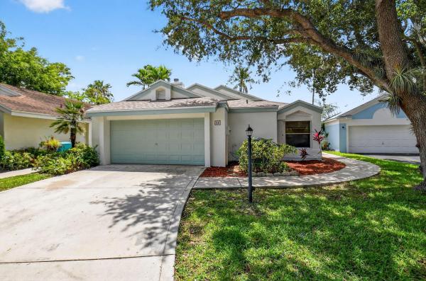 Meadow Lake At The Meadows, 21 Swallow Dr, Boynton Beach, Florida 33436, image 1
