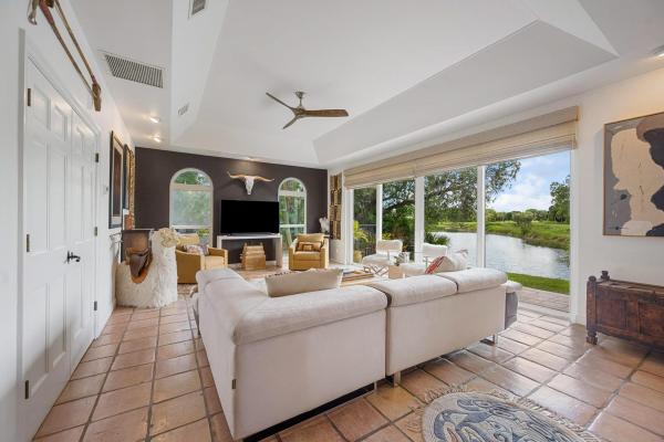11813 Pebblewood Dr, Wellington, Florida 33414, image 1
