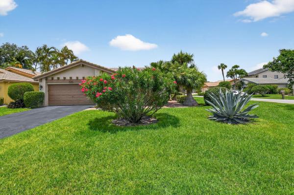 Green Glen 2 The Mews At Indian Spring, 5743 Lakeview Mews Cir, Boynton Beach, Florida 33437, image 1