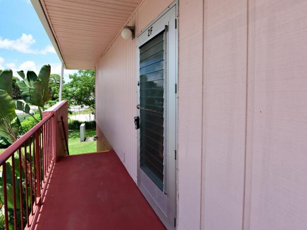2 Golfs Edge #F, West Palm Beach, Florida 33417, image 1