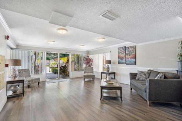 Boca Club, 22615 SW 66th Ave #310, Boca Raton, Florida 33428, image 2