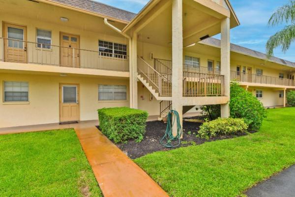 Lakeview Greens, 3001 W Linton Blvd #206C, Delray Beach, Florida 33445, image 1