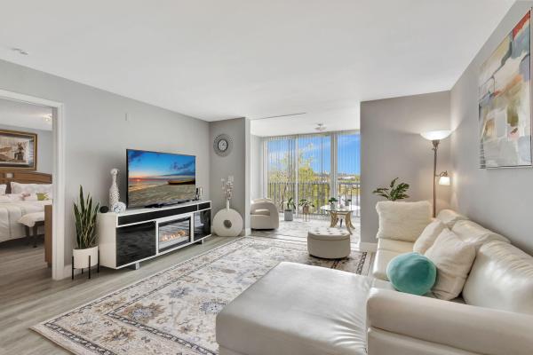 Bonaire Village, 14575 Bonaire Blvd 305, Delray Beach, Florida 33446, image 1