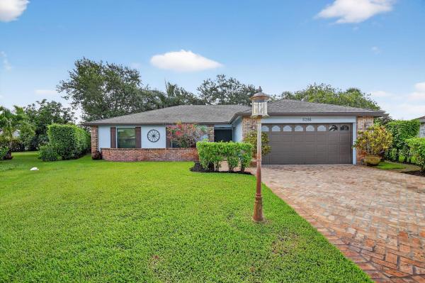 The Lakes Of Sherbrooke, 5286 Eden Lake Ct, Lake Worth Beach, Florida 33467, image 1