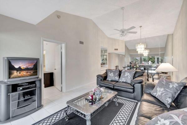 San De Vance Golf & Tennis Club, 280 NW 67th St #B 207, Boca Raton, Florida 33487, image 1