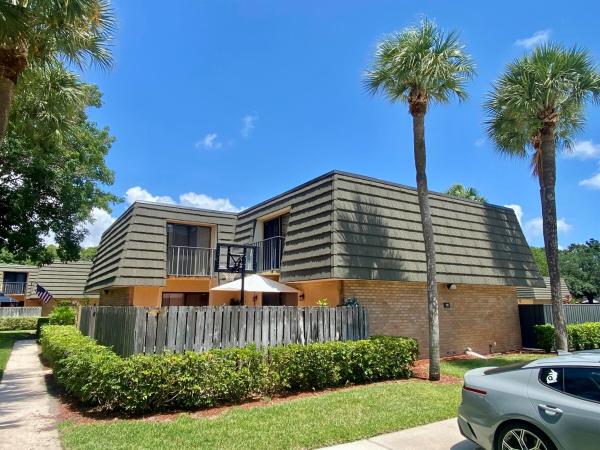 Village Of Sandalwood Lakes, 3125 31st Way, West Palm Beach, Florida 33407, image 1