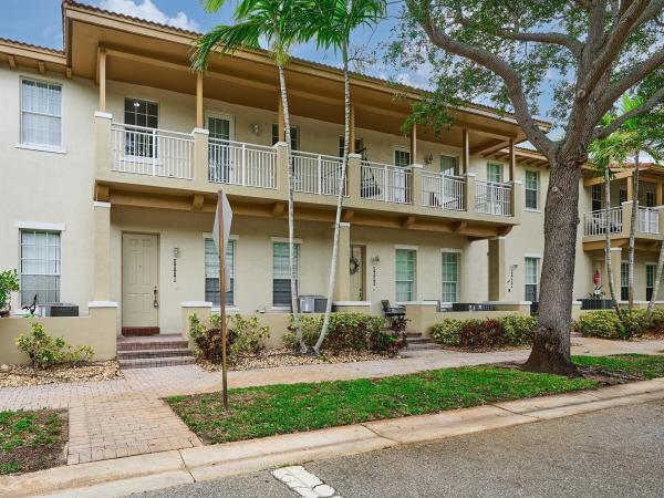 Canterbury At Quantum Village, 2401 NW 7th St, Boynton Beach, Florida 33426, image 1