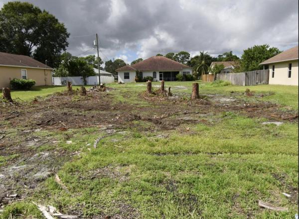 1822 SE Aires Ln, Port St. Lucie, Florida 34984, image 1
