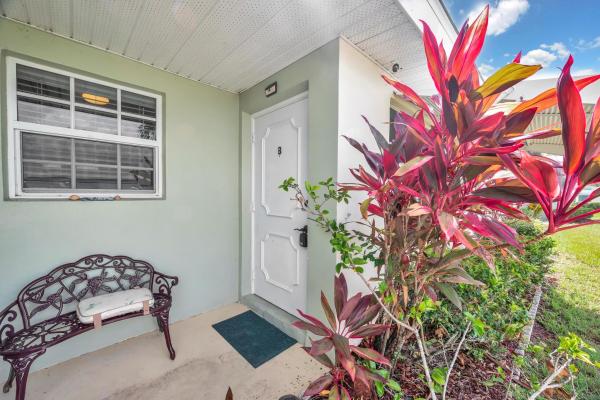 912 Savannas Point Dr #B, Fort Pierce, Florida 34982, image 1