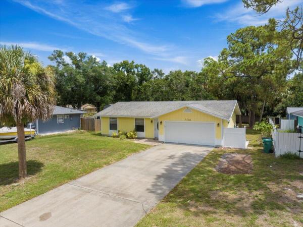 Lakewood Park, 7506 Winter Garden Pkwy, Fort Pierce, Florida 34951, image 1