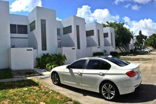 Park Place Townhomes, 5030 Elmhurst Rd #B, West Palm Beach, Florida 33417, image 1