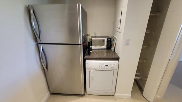Washington Tower, 2000 Presidential Way #203, West Palm Beach, Florida 33401, image 1