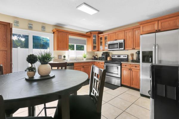 Tara Lakes East, 23 Peachtree Pl, Boynton Beach, Florida 33436, image 2