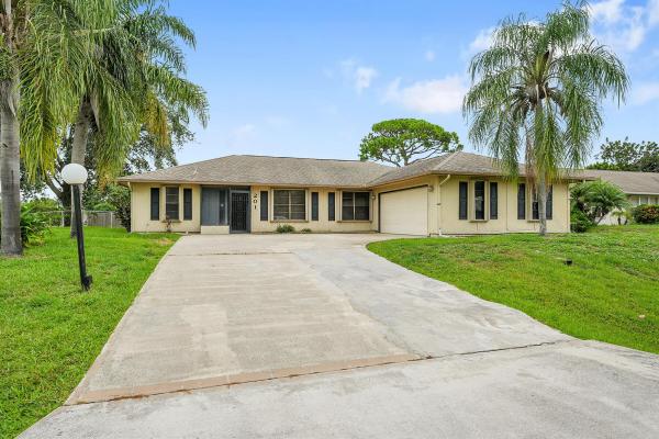 201 SE Volkerts Ter, Port St. Lucie, Florida 34983, image 1