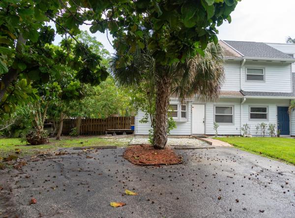 Place In The Woods At Pine Cone Estates, 9243 Green Meadows Way, Palm Beach Gardens, Florida 33418, image 1