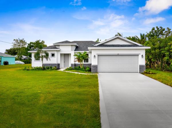 2433 SW Hinchman St, Port St. Lucie, Florida 34984, image 1