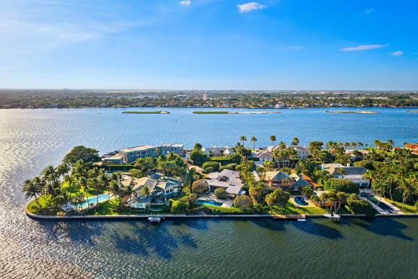 Everglades Island, 748 Island Dr, Palm Beach, Florida 33480, image 2