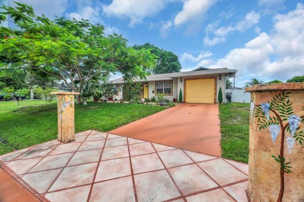 Cashmere Cove, 1742 SW Hampshire Ln, Port St. Lucie, Florida 34953, image 1