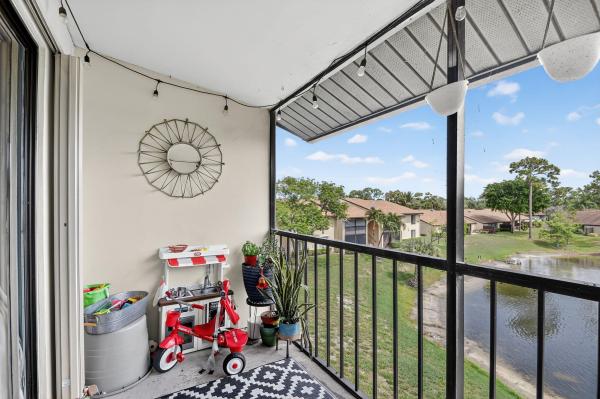 Pine Ridge North 2, 617 Sea Pine Way #G3, Greenacres, Florida 33415, image 3