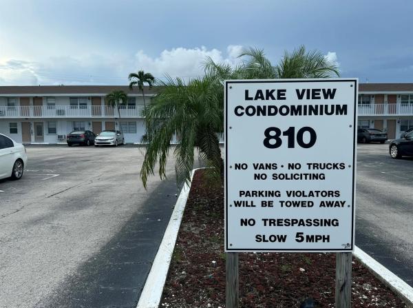 Lake View, 810 Lake Shore Dr #37, Lake Park, Florida 33403, image 1