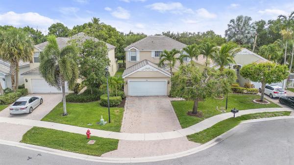 Anthony Groves, 168 Canterbury Pl, Royal Palm Beach, Florida 33414, image 1