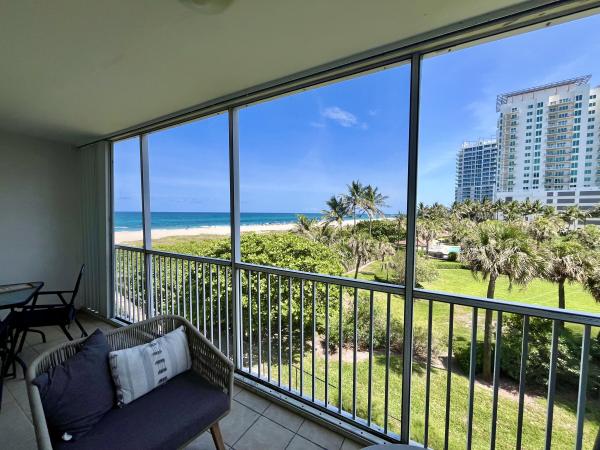 Villas On The Ocean, 3600 N Ocean Dr #425, Riviera Beach, Florida 33404, image 1